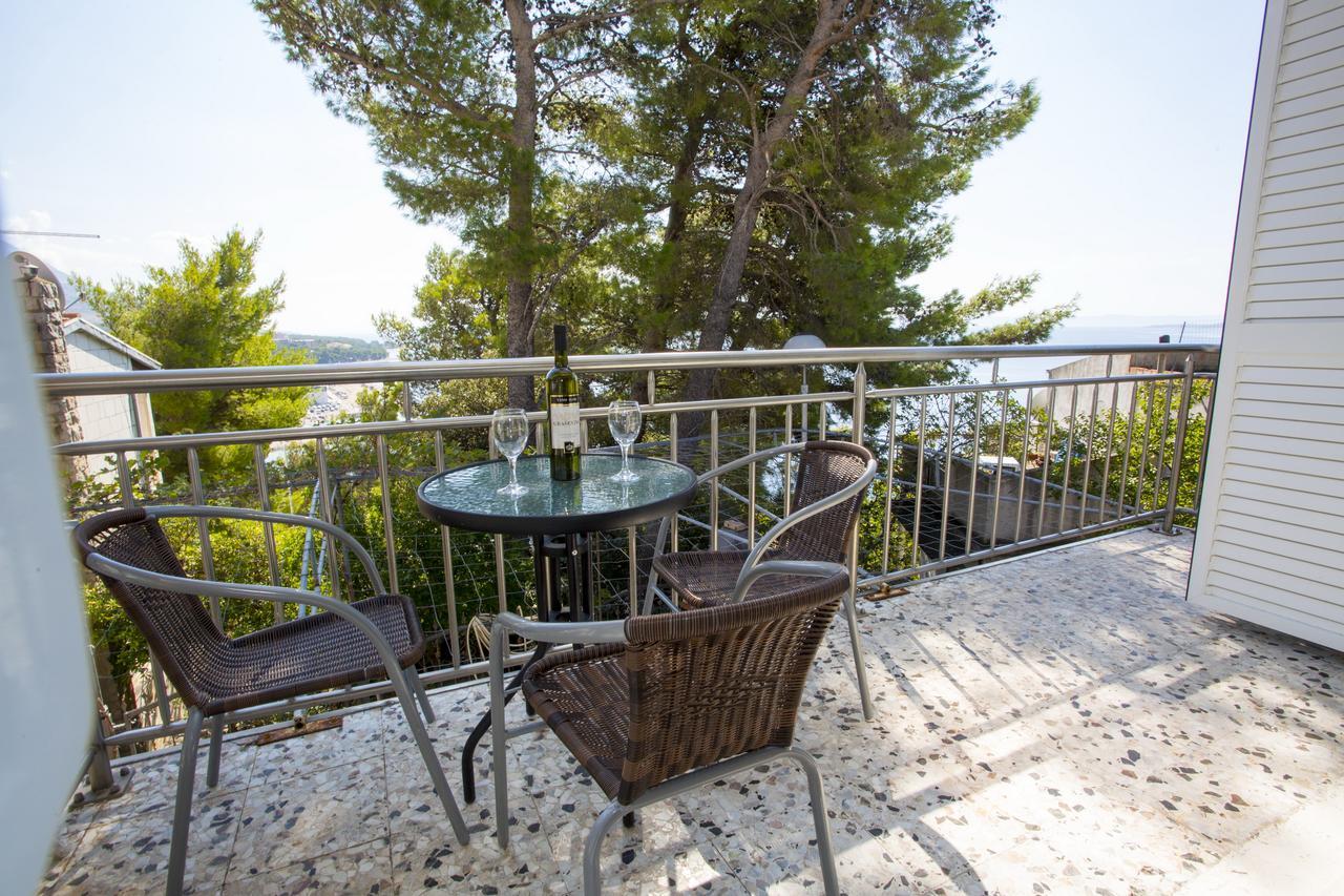 Vila Dvorski Baška Voda Exterior foto